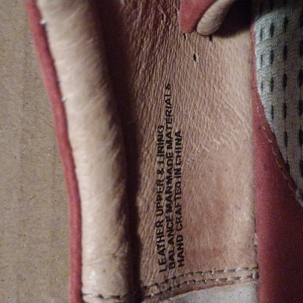 Born Leather Burgundy Oxford Shoes. Size 8 1/2. - Picture 7 of 10